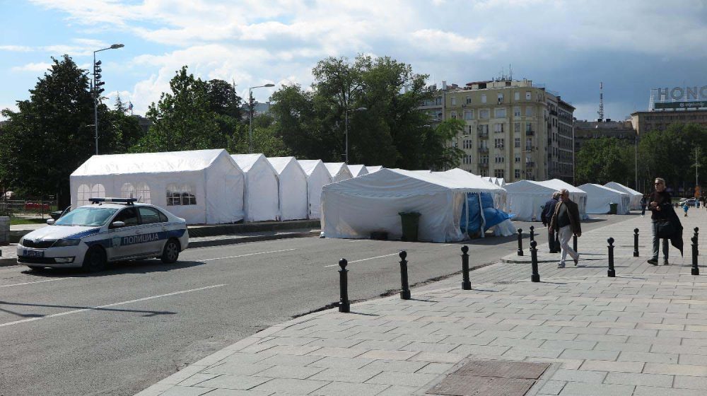 Krah države: "Policija saopštila da ne može da uđe u Ćacilend i da tamo ne važe zakoni Srbije, već zakoni mafije i volja jedne osobe" 1