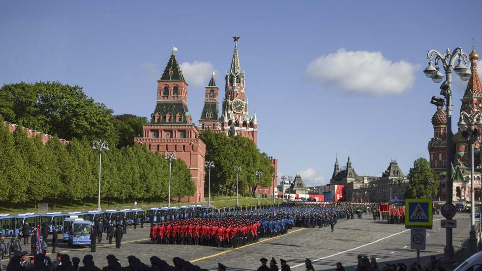 Proslava Dana pobede u Moskvi: Putin prvi put izbegao direktne osude Zapada (VIDEO) 2