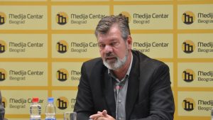 Savez samostalnih sindikata Srbije (SSSS) tražiće povećanje zarada u 2026. godini, potrebnih za dostojanstven život, jer većina građana živi od "minimalca" kojim se ne može kupiti realna potrošačka korpa, rekao je danas rukovodilac projekta u međunarodnom odeljenju tog sindikata Duško Vuković.