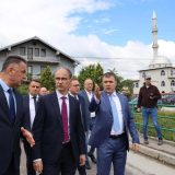Premijer Macut obišao Novi Pazar 7