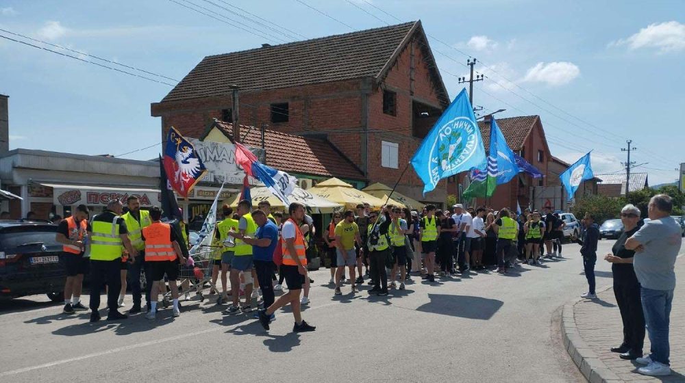 Počelo okupljanje građana u Šapcu za proteste 1
