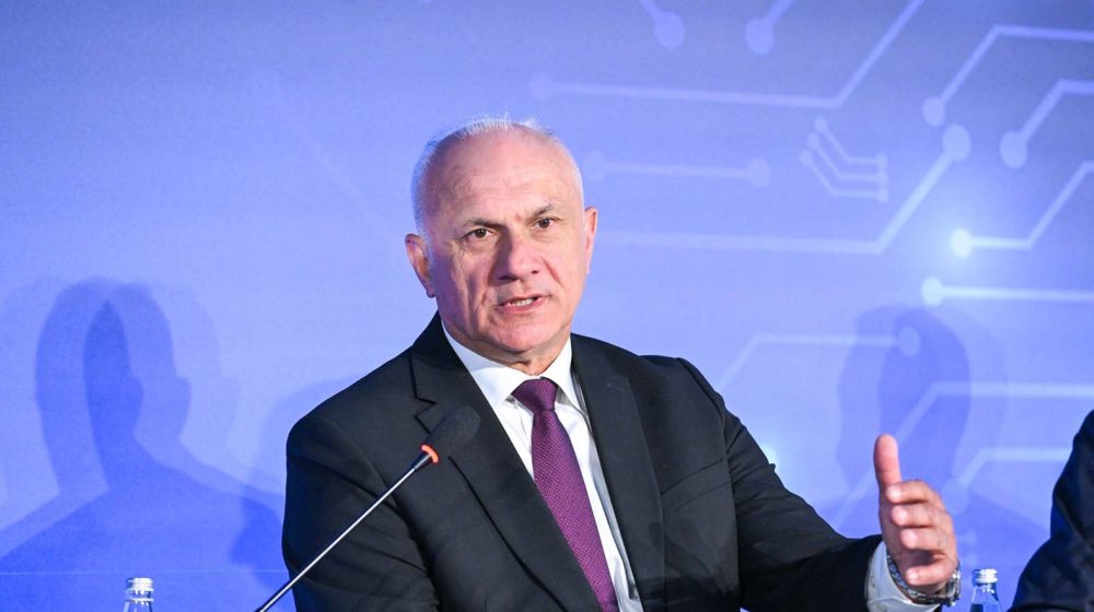 SRCE: Direktor EPS danas obmanuo javnost, dnevni uvoz košta više miliona evra 12