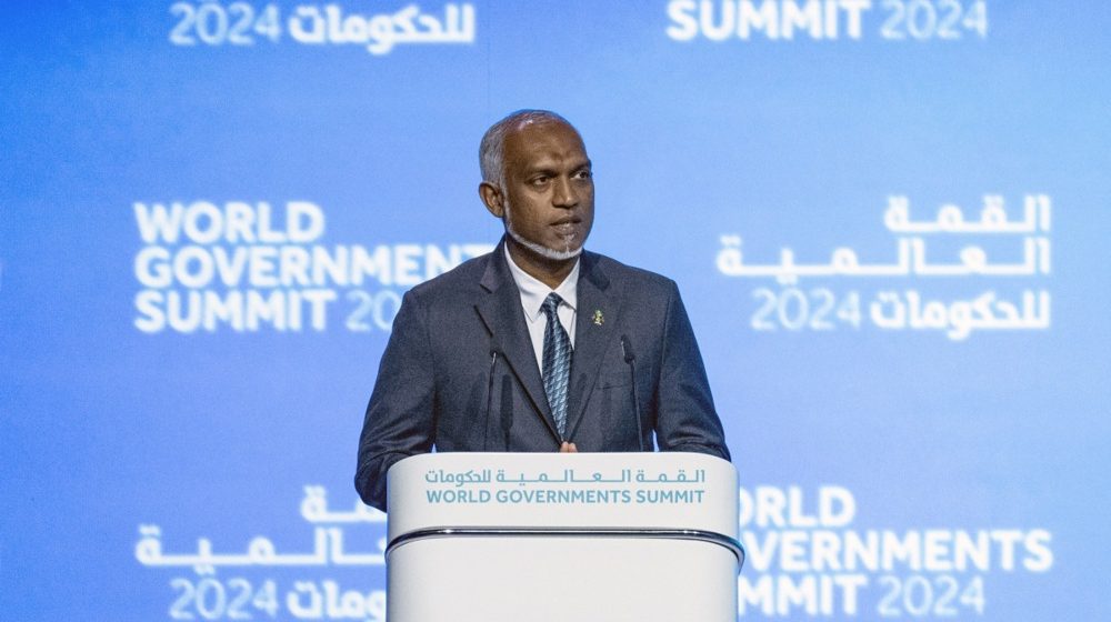 Predsednik Maldiva svetski rekorder s 15 sati konferencije za novinare 1