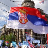 UNS: Nadležni da pokrenu postupak protiv napadača na novinara Insajdera u Beogradu 8