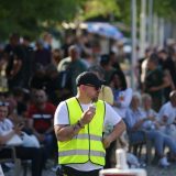 "Populističke pristalice Vučića uživale u prvomajskom roštilju kod Skupštine": Šta AP piše o Srbiji? 1