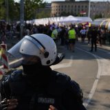 "Ćacilend krši Ustavom garantovanu slobodu kretanja građana Srbije": Inicijativa Vrhovnom javnom tužiocu za zabranu rada SNS 7