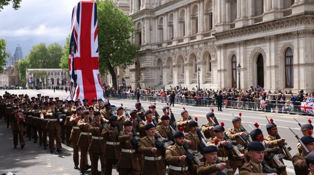 Hiljade ljudi u centru Londona obeležava 80. godišnjicu Dana pobede u Evropi 1