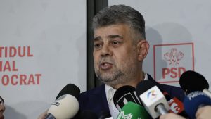 Socijaldemokratski premijer Rumunije Marsel Čolaku (Marcel Ciolacu) je izjavio da je danas podneo ostavku, dan posle ubedljive pobede krajnje desnice u prvom krugu predsedničkih izbora i poraza kandidata kojeg je podržala njegova vlada.