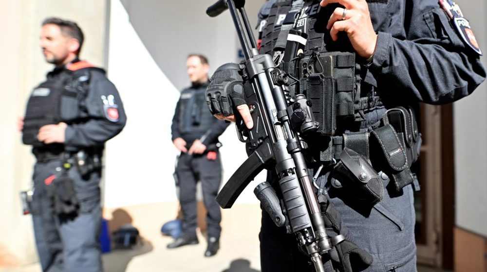 Opsadno stanje u Minhenu: Eksplozije, jedna osoba mrtva, druga ranjena, zatvoren ulaz na Oktoberfest 1