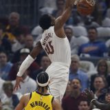 Najbolji košarkaš Klivlenda povredio skočni zglob, neizvestan za peti meč serije 4