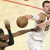 Nikola Jokić i Šej Gildžes Aleksander, Denver - Oklahoma