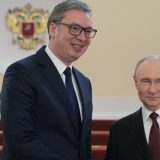 "Ima priču za Ruse, za EU, sad i za Nemce...": Vučić pobedio obojenu revoluciju u Srbiji? 7