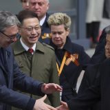 Vučić u trećem redu: Koji državnici su došli na Dan pobede u Moskvu 2