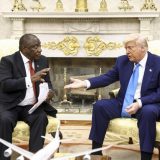 Provera činjenica: Trampov video ne dokazuje „genocid“ 2