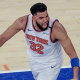 Karl Entoni Tauns, Njujork Niks