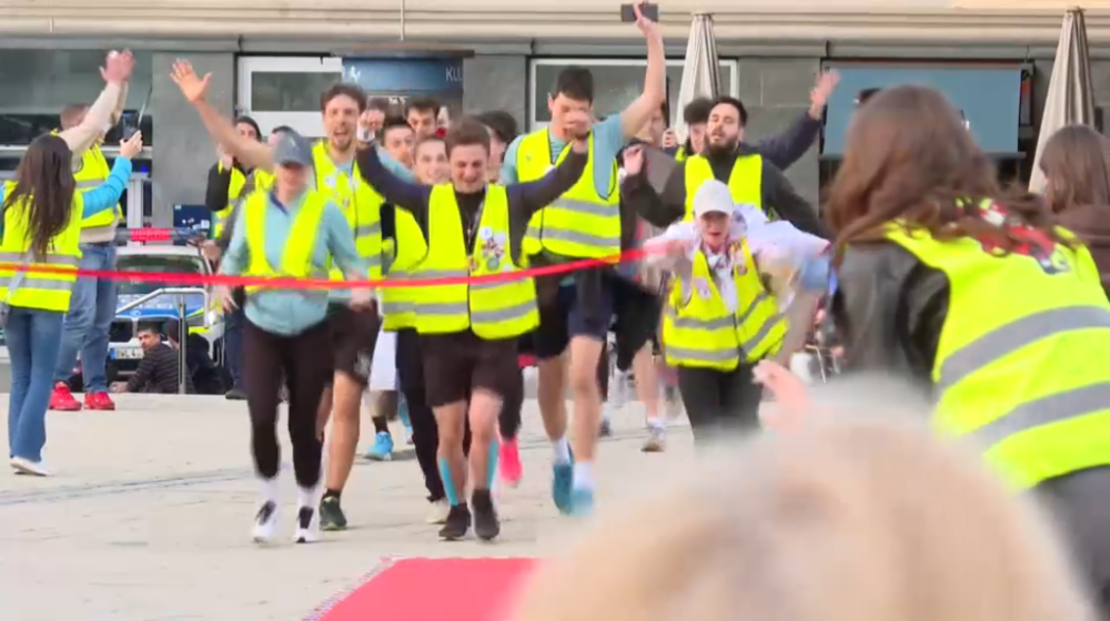 Studenti ultramaratonci stigli u Strazbur 1