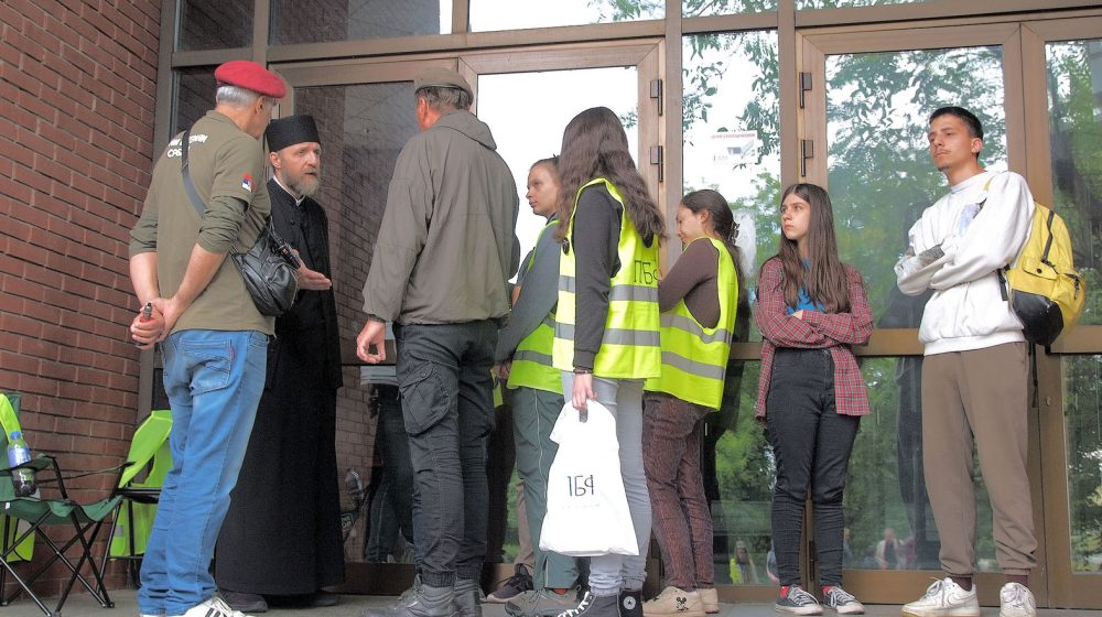 Studenti Bogoslovskog fakulteta obustavljaju fizičku blokadu 1