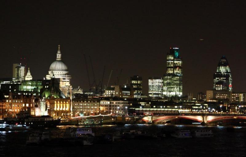 Kako veštačka svetlost gradova utiče na ptice 3 Svetlost