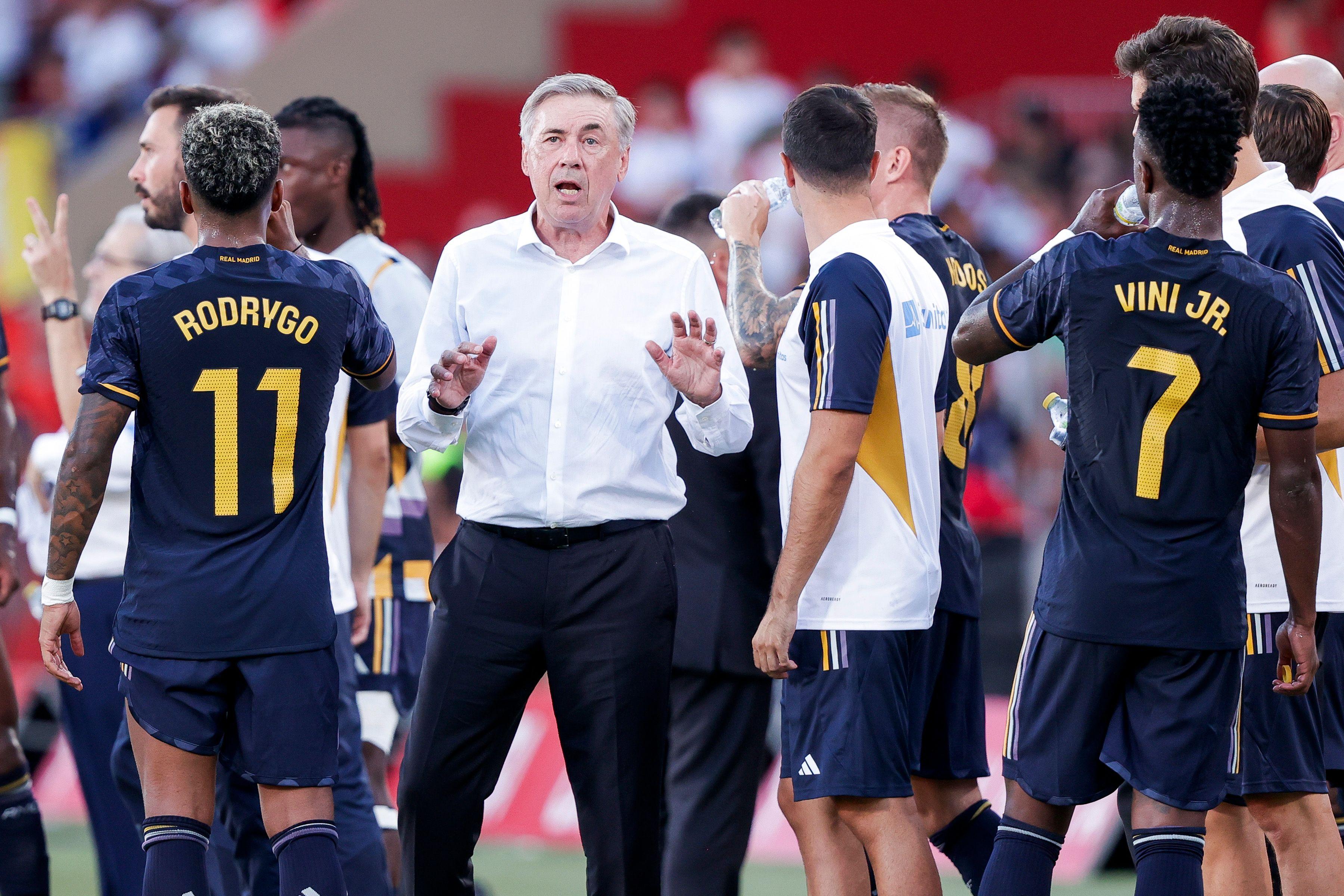 Anćeloti je u Real Madridu i ranijim klubovima već radio sa mnogim brazilskim fudbalerima, kao što su Eder Militao, Vinisijus Žunior, Rodrigo, Kazemiro i Endrik 