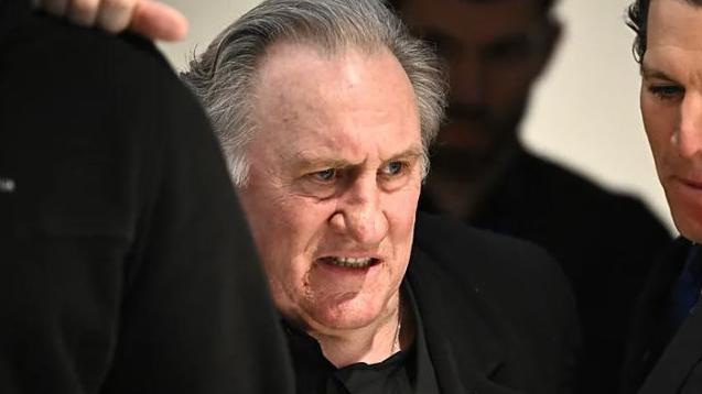 Kako će presuda Žeraru Depardjeu uticati na francusku filmsku industriju 1 Francuski glumac Žerar Depardje tokom ranijeg suđenja zbog optužbi za seksualni napad na dve žene