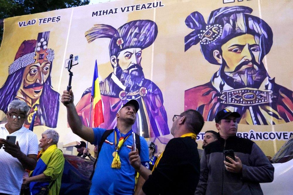 'Rumunski Donald Tramp' ubedljiv na predsedničkim izborima, ali biće i drugog kruga 2 izbori u rumuniji