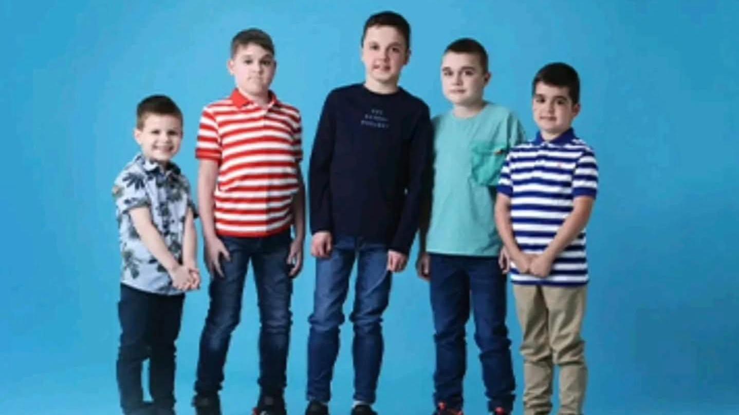 Pet dečaka iz Srbije trebalo bi da ode na lečenje u inostranstvo