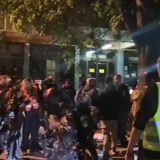 Ispred suda u Novom Sadu studentima i građanima pridružili se bajkeri iz Beograda, poručuju da ostaju do daljeg (VIDEO) 1