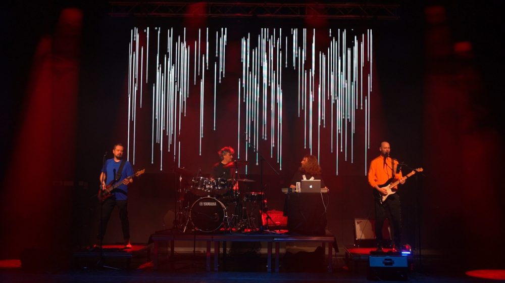 "Svima treba ljubav": Koncertom na Mikser festivalu Vroom najavljuje novi album (VIDEO) 1