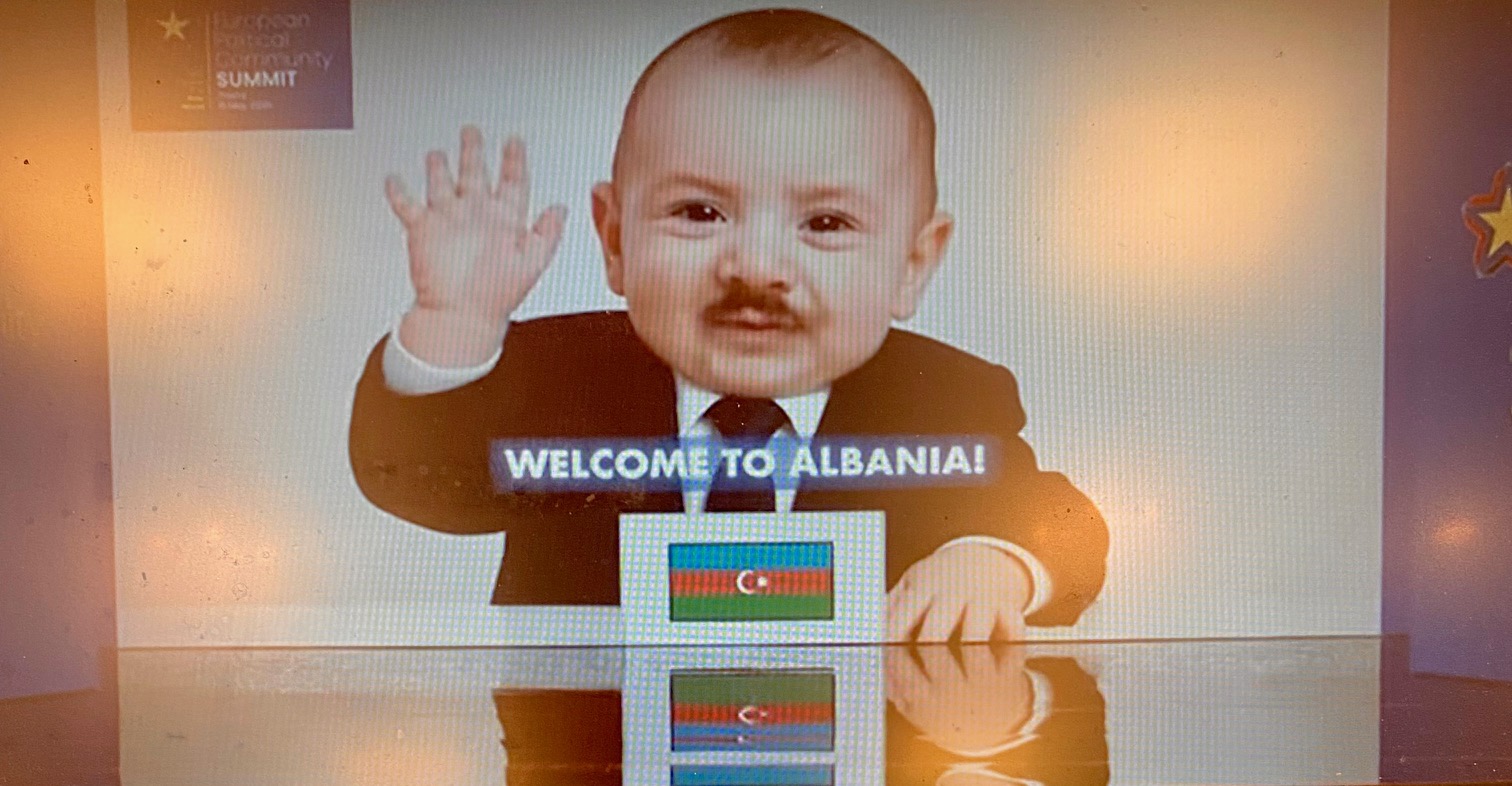 Svi su tu - Vučić, Zelenski, Erdogan, Merc, Rute, Orban, Fon der Lajen...: Samit Evropske političke zajednice u Tirani i brojne kritike na račun Putina (FOTO, VIDEO) 4