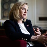 INTERVJU Ministarka spoljnih poslova Austrije Majnl-Rajzinger: Austrija i EU biće uz mlade u Srbiji 4