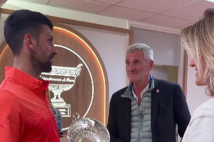 "Sada mogu da idem kući": Novak Đoković oduševljen poklonima koje je dobio od čelnika Rolan Garosa 1