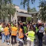 Ovo nije trenutak da idemo dalje, veċ da idemo zajedno: Završen studentski protest protiv onlajn nastave u Kragujevcu 1