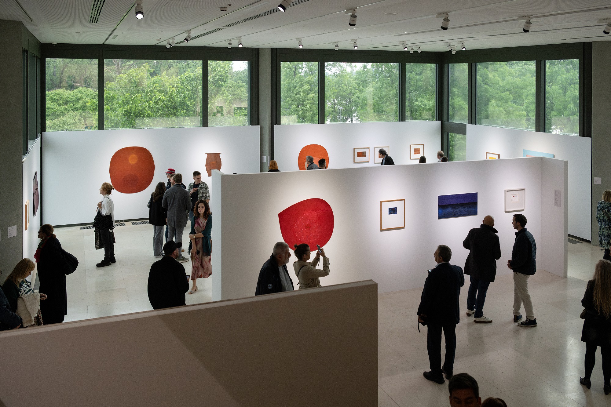 Otvorena izložba „Svetlucavo prijateljstvo“ Zdravka Joksimovića u Muzeju savremene umetnosti 2