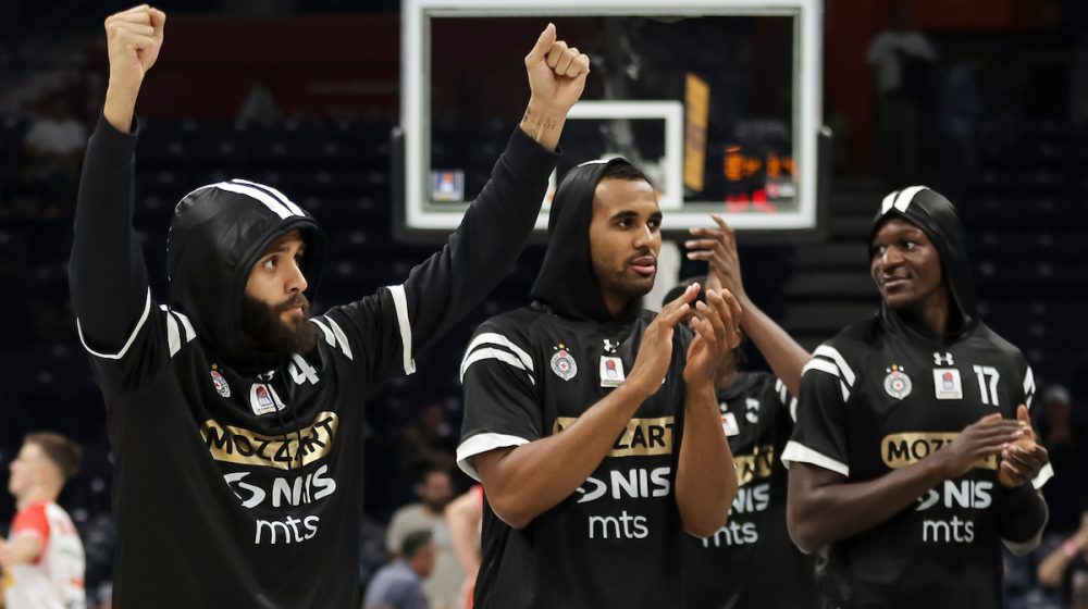 Dvejn Vašington, Brendon Dejvis, Ajzea Majk