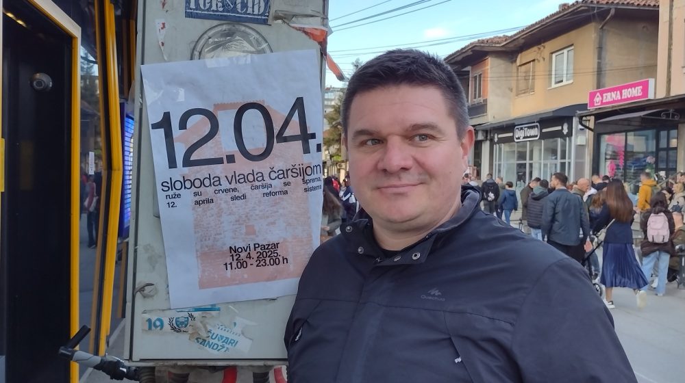 Pred kraljevačkom Skupštinom ponovo policija, privatno obezbeđenje ali i Ćacilend 1