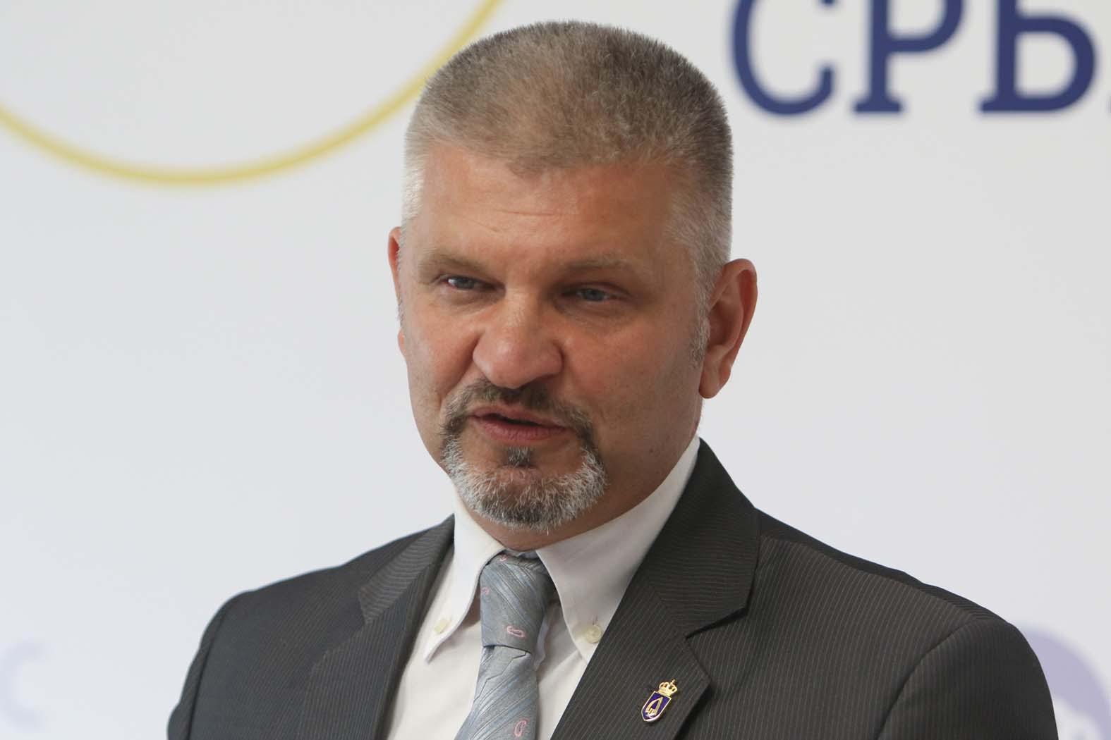 Mala osveta autoritarnog režima Filipu Karađorđeviću: Zašto se ukida izdržavanje za dvorski kompleks na Dedinju? 4