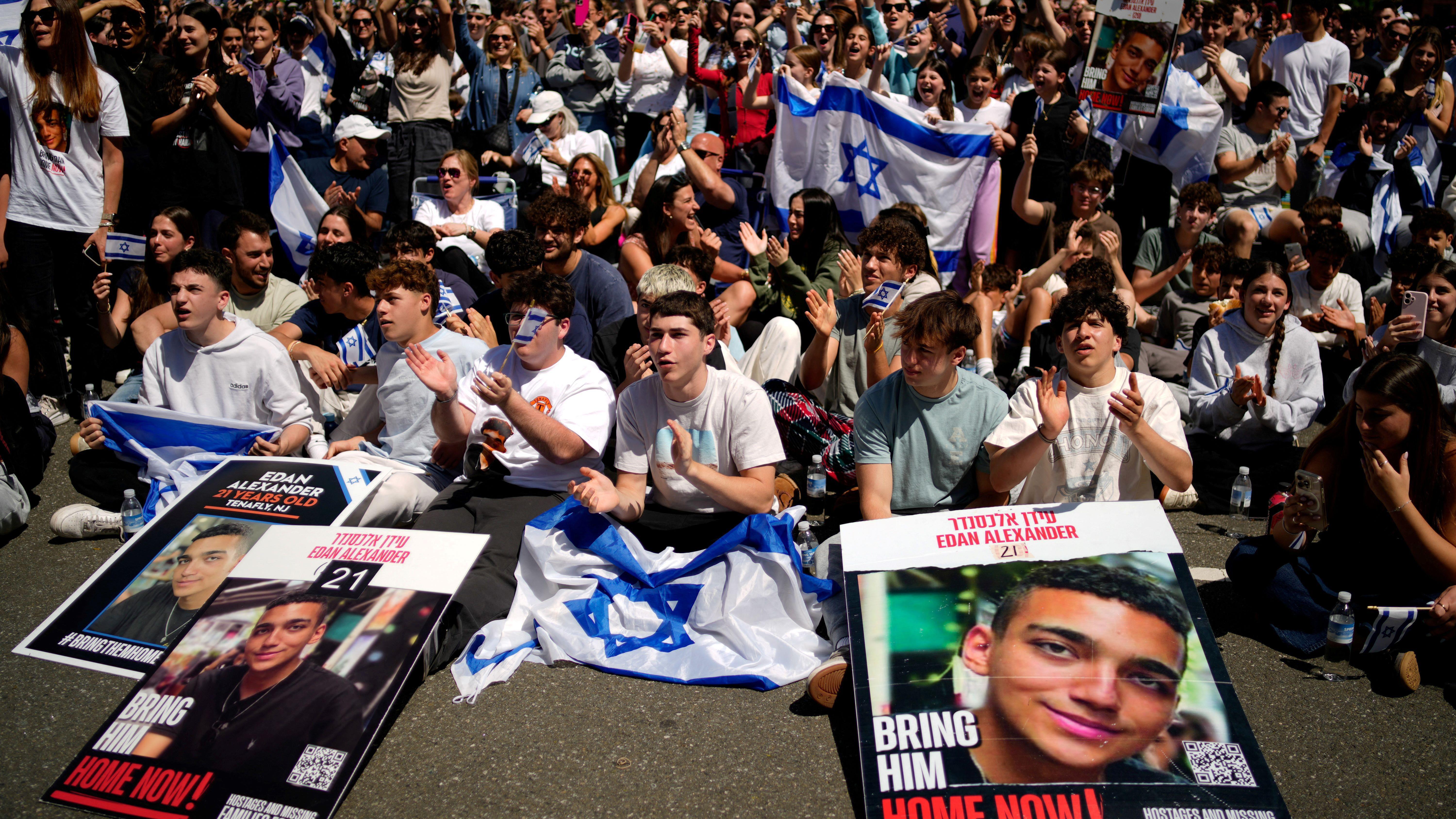 Hamas oslobodio američkog državljanina, još 58 zarobljenih talaca 3 Doček u Tel Avivu