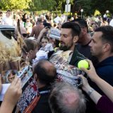 Đoković oduševio publiku u Novom Beogradu sa nekoliko egzibicionih poena na novom terenu 4