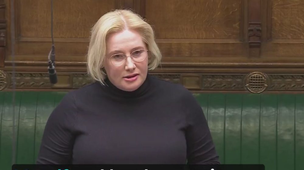 Ko je Ema Luel, britanska poslanica, koja traži sankcije za Vučića? 1