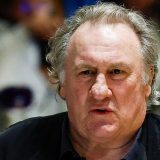 Suđenje glumcu Žeraru Depardjeu za seksualne napade: Preti mu uslovni zatvor 6