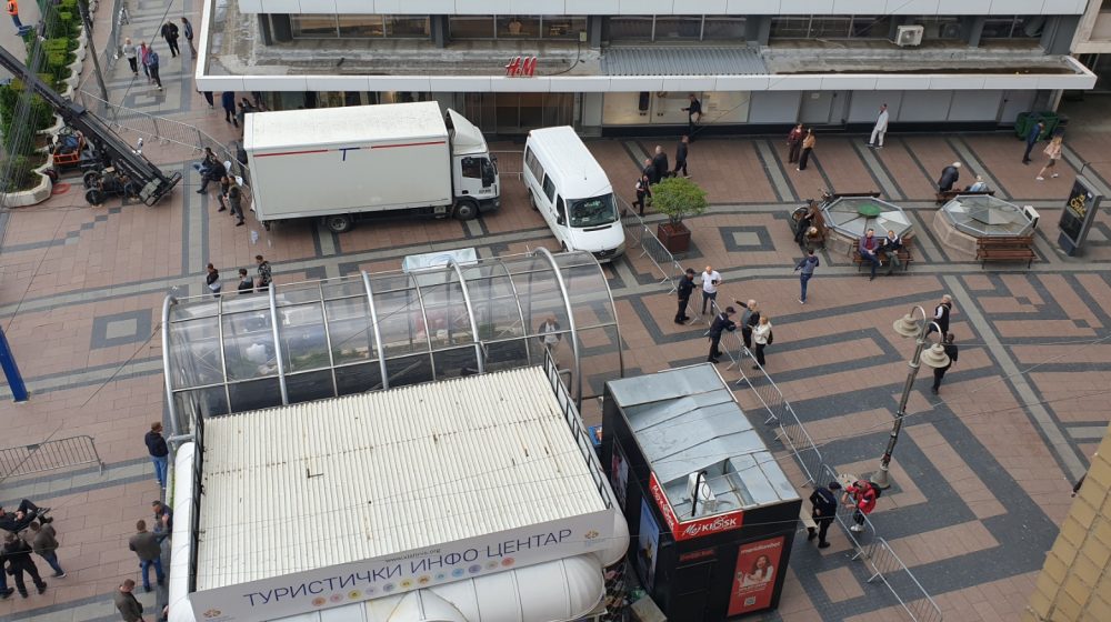 Da li su učesnici "Vučićevog" Sabora u Nišu bezbedni: Kako su postavljene skele, a kako strujni kablovi? 1