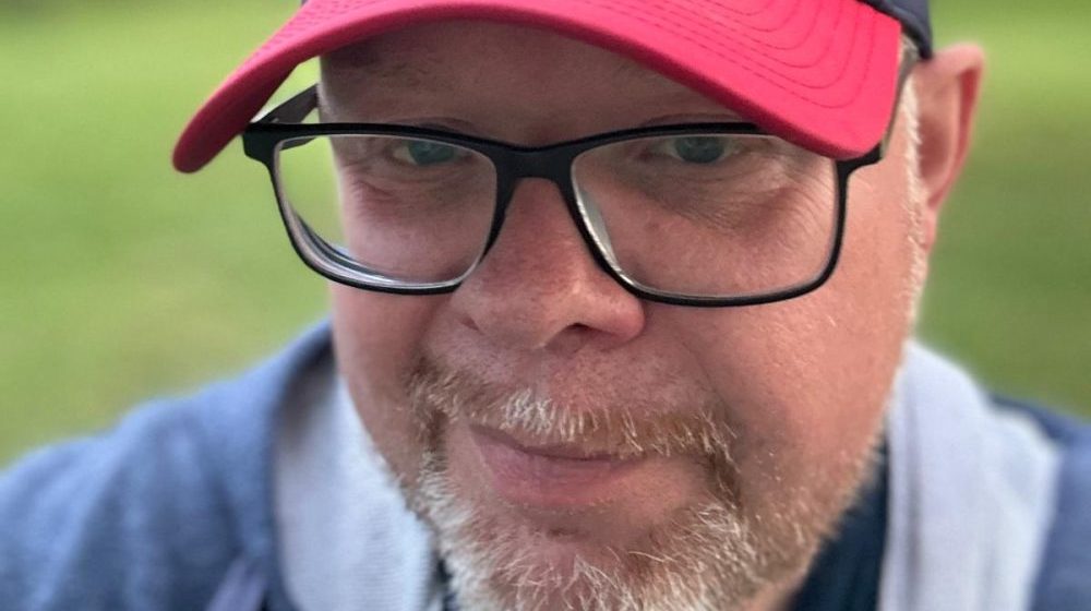 Deril Fidelak Lampshade Media