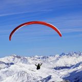 Kineskog paraglajdera iznenada usisali oblaci, jedva preživeo na visini od 8.500 metara (VIDEO) 4