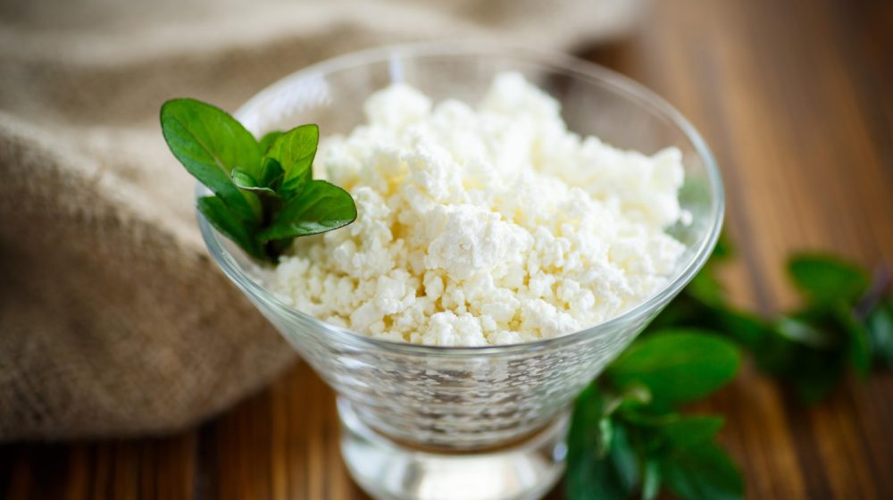 Šta se dešava s vašim telom ako često jedete sveži sir? 1