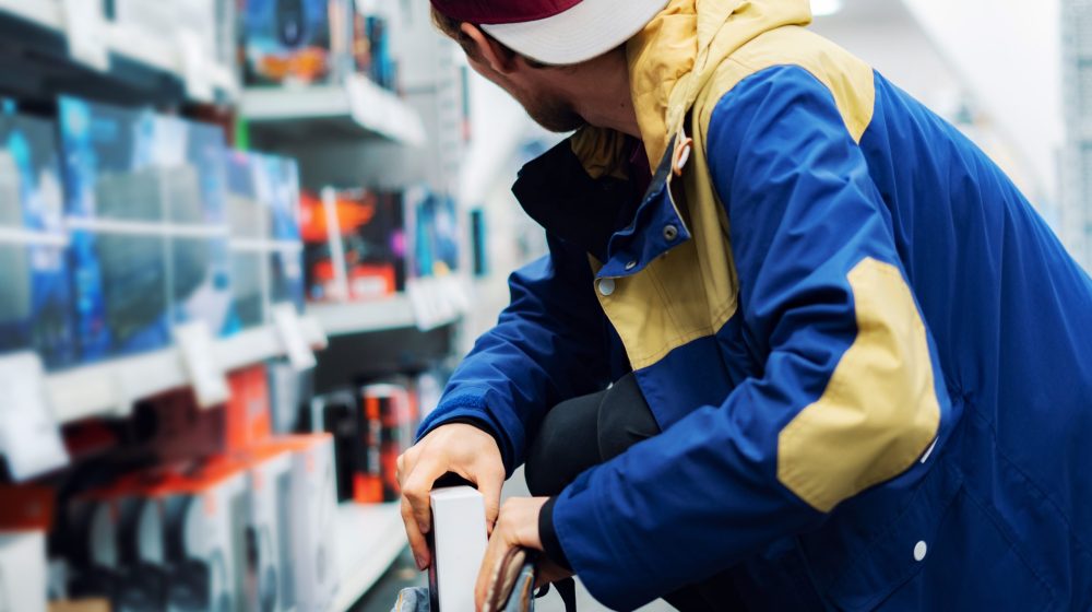 Lik je ladno "maznuo" viski 1