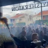 Nemiri u Prištini: Veterani OVK zapalili baklje, otkazana konferencija tužiteljke 6