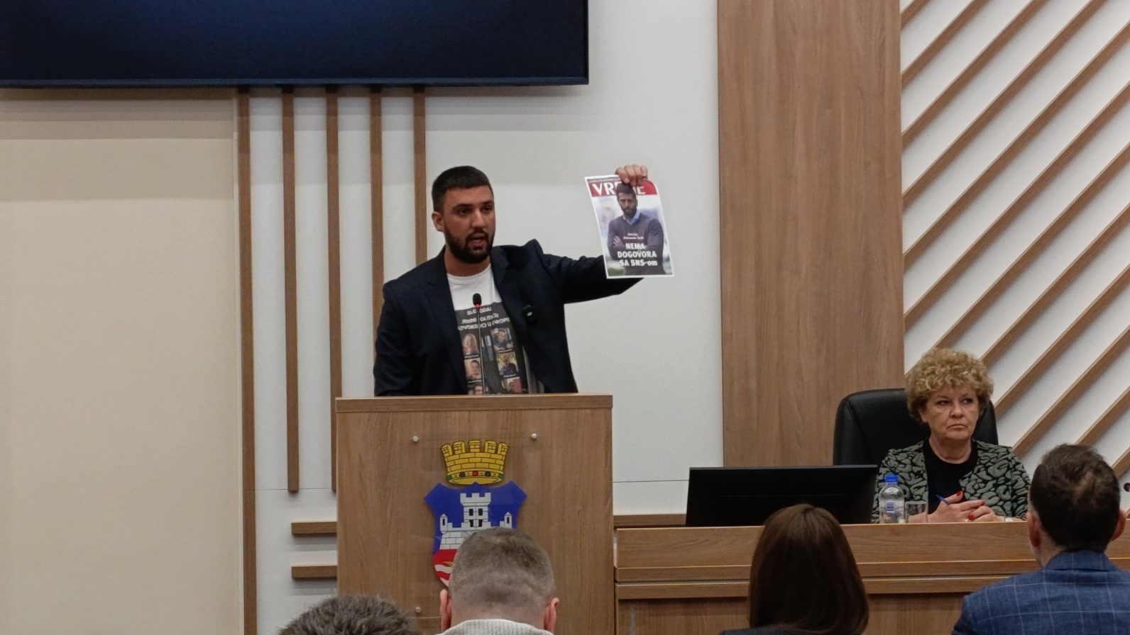 "Za slavlje je jedino njegovo rasformiranje": Sagovornici Danasa o tome da li će SNS organizovati doček Nove godine u Ćacilendu 3 stefan simic, skupstina grada, sednica