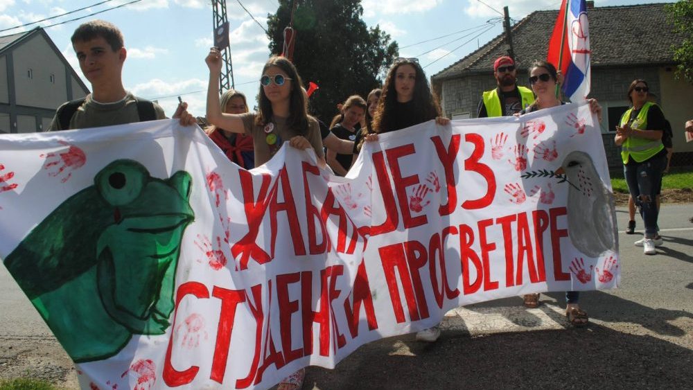 Protest u Bačkom Gradištu: Kolona pešaka iz Bečeja i Novog Bečeja dočekana domaćinski 3