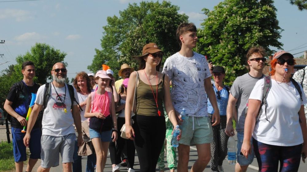 Protest u Bačkom Gradištu: Kolona pešaka iz Bečeja i Novog Bečeja dočekana domaćinski 1