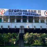 transparent "Propala vam je obojena revolucija" u Kuli